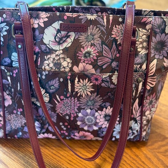 SAKROOTS CABERNET IN BLOOM-PURPLE METRO TOTE - Picture 1 of 3